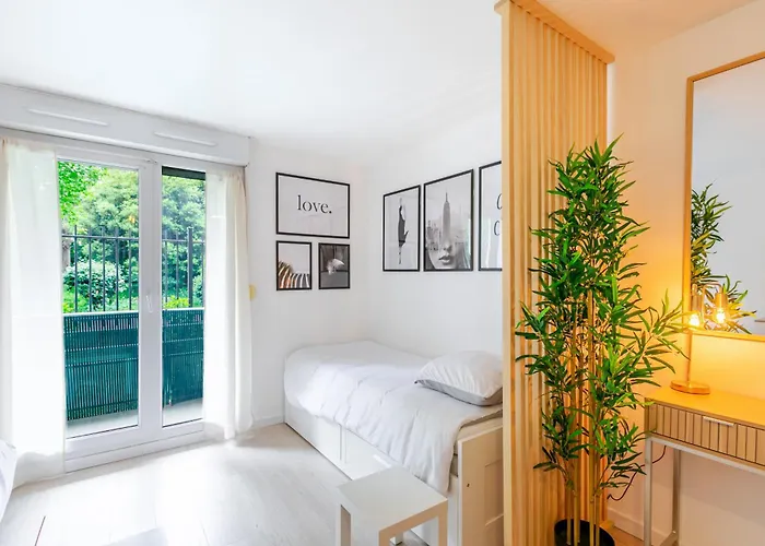 Le Carre Cdg Elegant Apartament